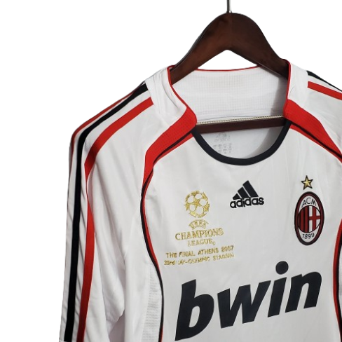 CAMISA MANGA LONGA MILAN RETRO CHAMPIONS LEAGUE 06/07 - BRANCO