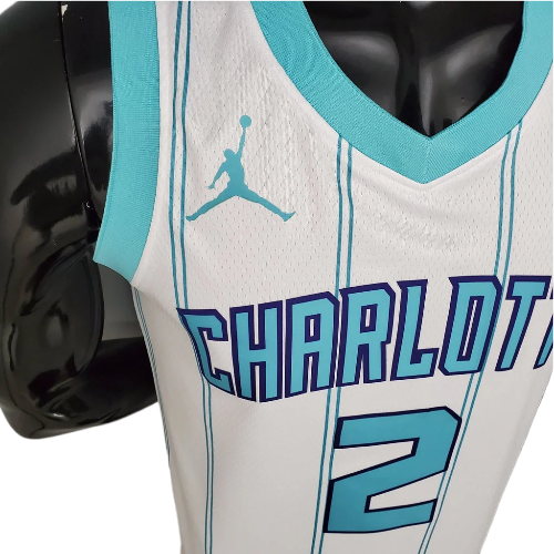 REGATA CHARLOTTE HORNETS MASCULINA - BRANCA