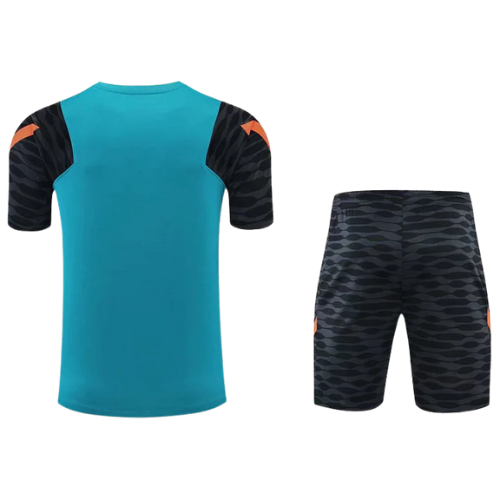 CONJUNTO TREINO CHELSEA CAMISA+SHORT - CELESTE/PRETO 2021/22