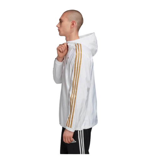 JAQUETA COM CAPUZ ANTI-VENTO REAL MADRID 2021