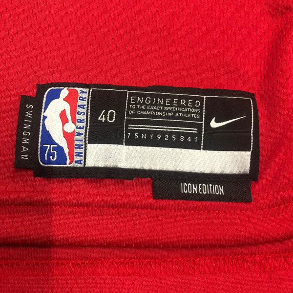 REGATA NBA CHICAGO BULLS ICON EDIÇÃO 75 ANOS DEROZAN VERMELHA