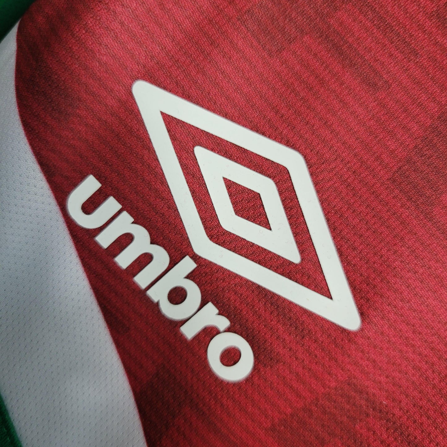 CAMISA FEMININA FLUMINENSE TREINO VERDE - 2023/24