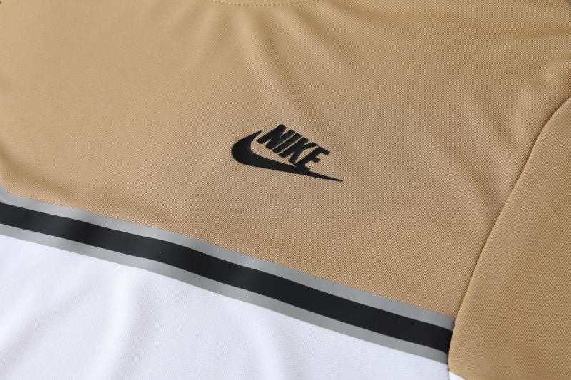 KIT CAMISA E CALÇA NIKE CINZA CARAMELO