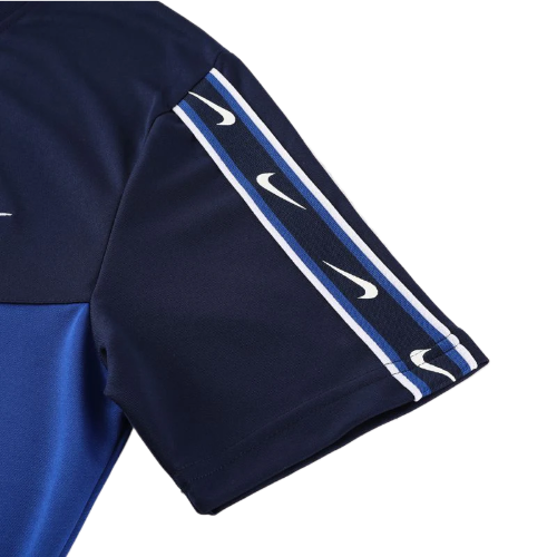 KIT CAMISA E SHORT NIKE REPEAT AZUL DOIS TONS