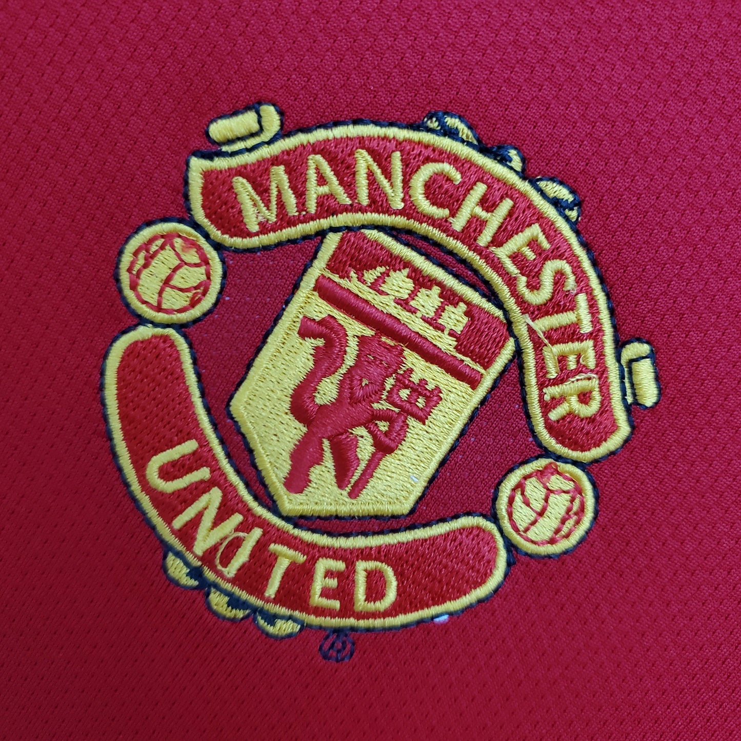 CAMISA MANGA LONGA MANCHESTER UNITED RETRO I VERMELHO - 2004/05