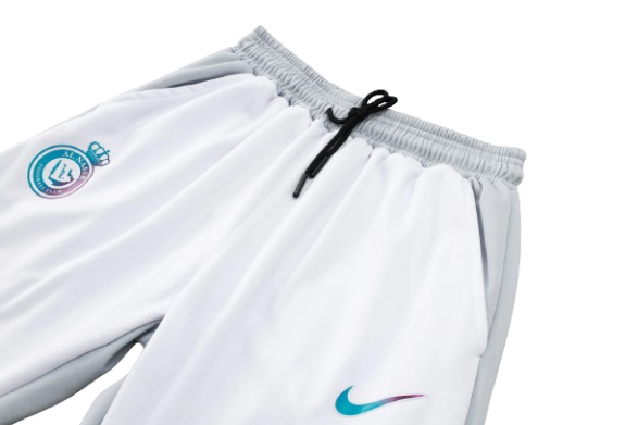 CONJUNTO JAQUETA BRANCA + CALÇA MOLETOM AL NASSAR 2023/24