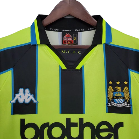 CAMISA MANCHESTER CITY RETRÔ II AMARELA E PRETA - 1998/1999