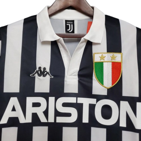 CAMISA JUVENTUS RETRÔ 1984/1985 PRETA E BRANCA