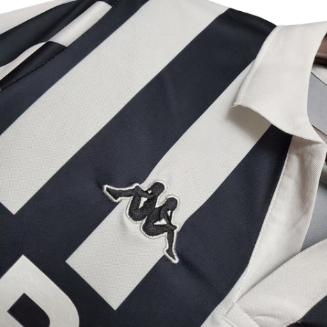 CAMISA JUVENTUS RETRÔ 1984/1985 PRETA E BRANCA