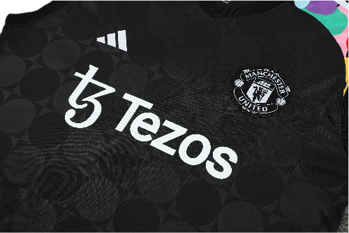CONJUNTO TREINO MANCHESTER UNITED REGATA+SHORT - PRETO 2023/24