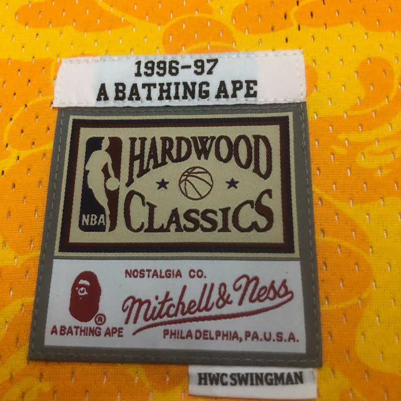 REGATA NBA BAPE X LAKERS MITCHELL & NESS