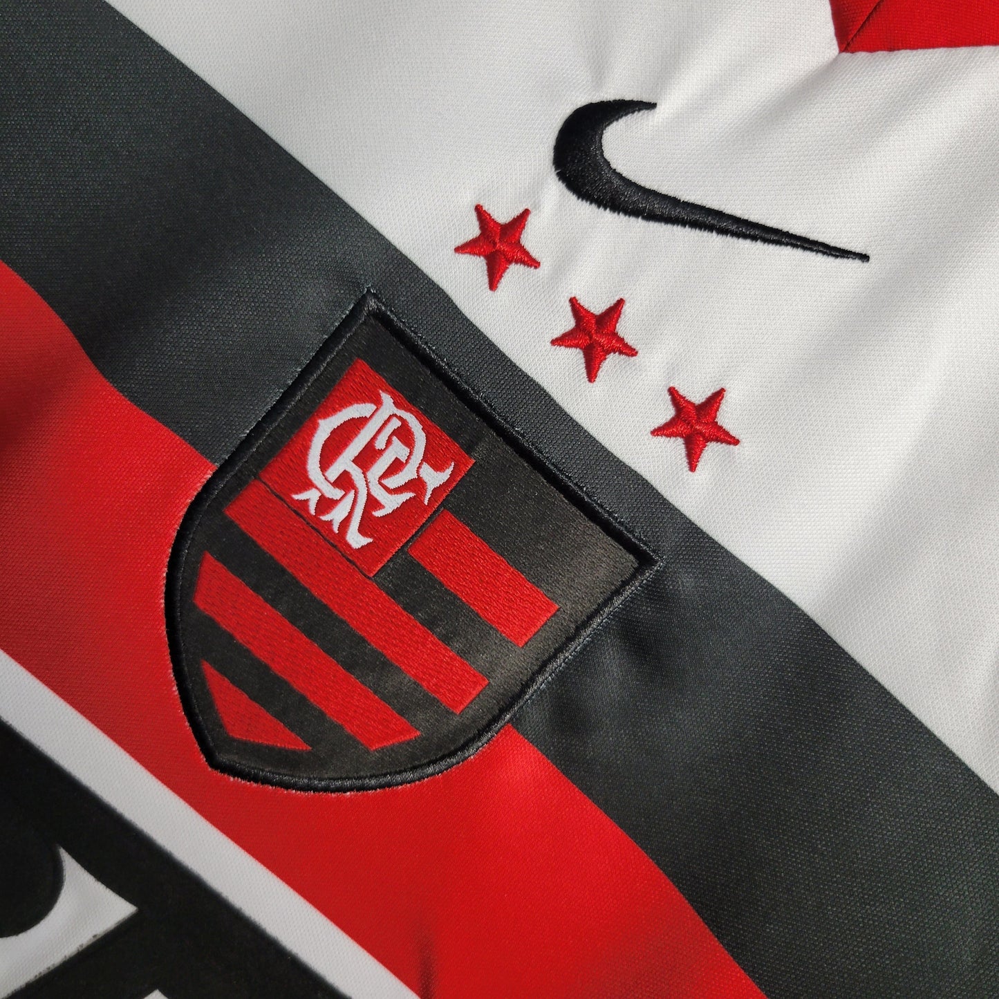 CAMISA FLAMENGO RETRÔ 2001 BRANCA