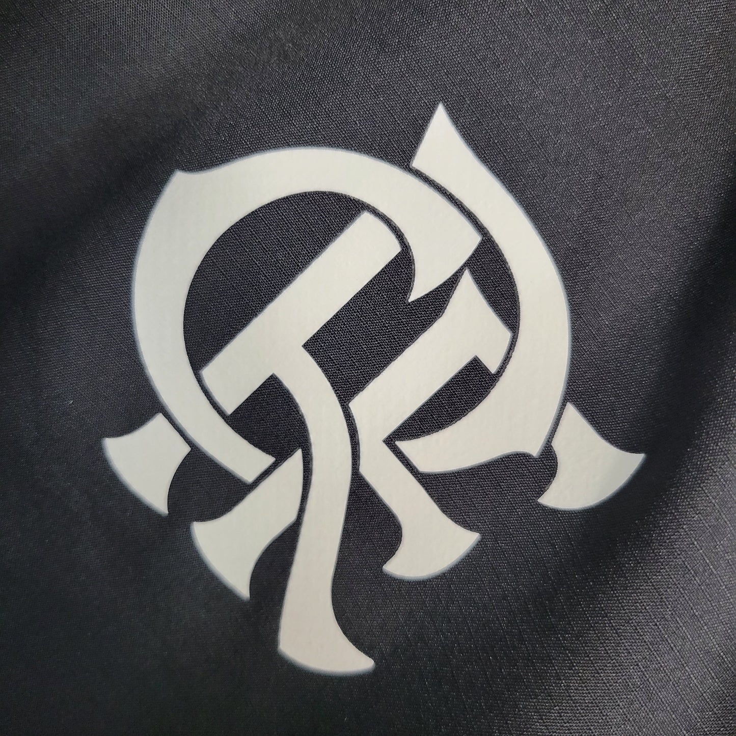 JAQUETA CORTA VENTO FLAMENGO PRETO E BRANCO - 23/24