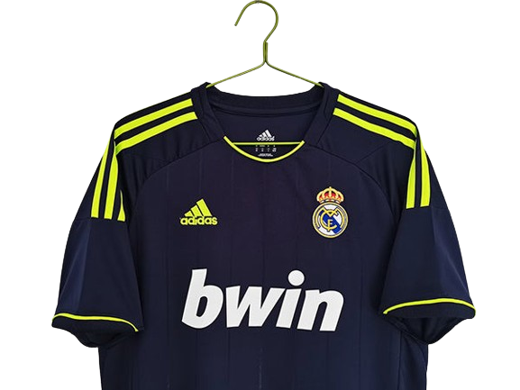 CAMISA VERSÃO RETRÔ REAL MADRID III 2012/13 - PRETO
