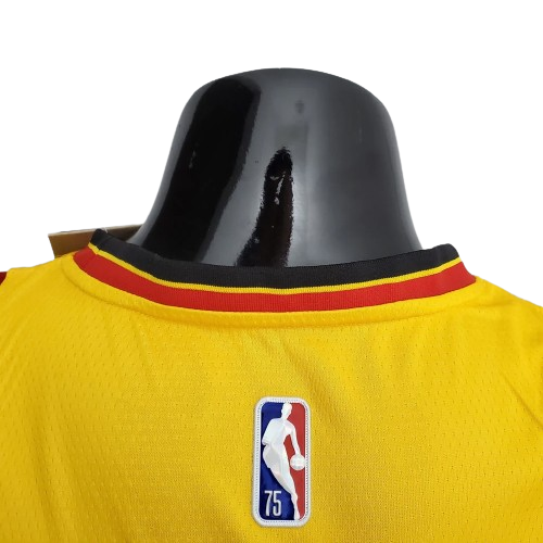 REGATA ATLANTA HAWKS 75TH ANNIVERSARY MASCULINA - AMARELA