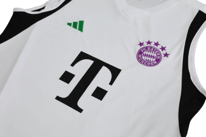 CONJUNTO TREINO BAYERN DE MUNIQUE REGATA+SHORT BRANCO 23/24